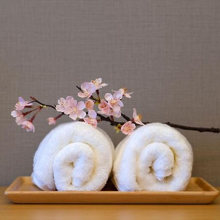 Cherry Blooming Tokyo- All Suite Boutique Hotel 东京伊樱里-中央区全套房艺术酒店 المظهر الخارجي الصورة